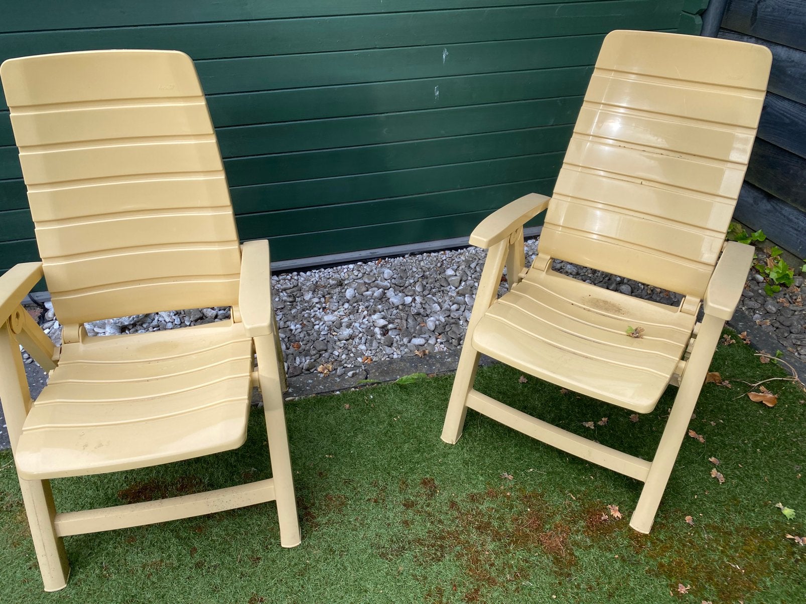 Hartman tuinstoelen inclusief bankje/tafeltje en kussens, Ophalen, Zo goed als nieuw, Kunststof