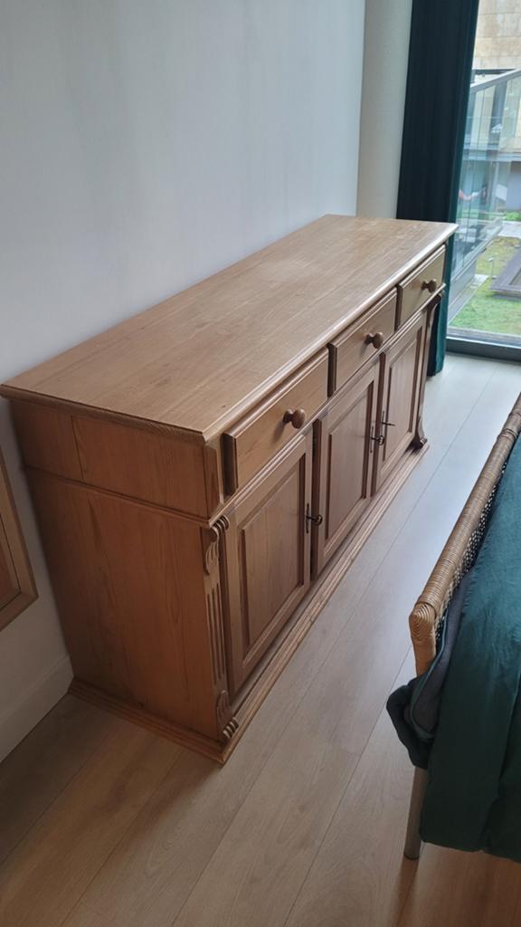 Dressoir grenen, Huis en Inrichting, Kasten | Dressoirs, Ophalen, Gebruikt, Met deur(en), 150 tot 200 cm