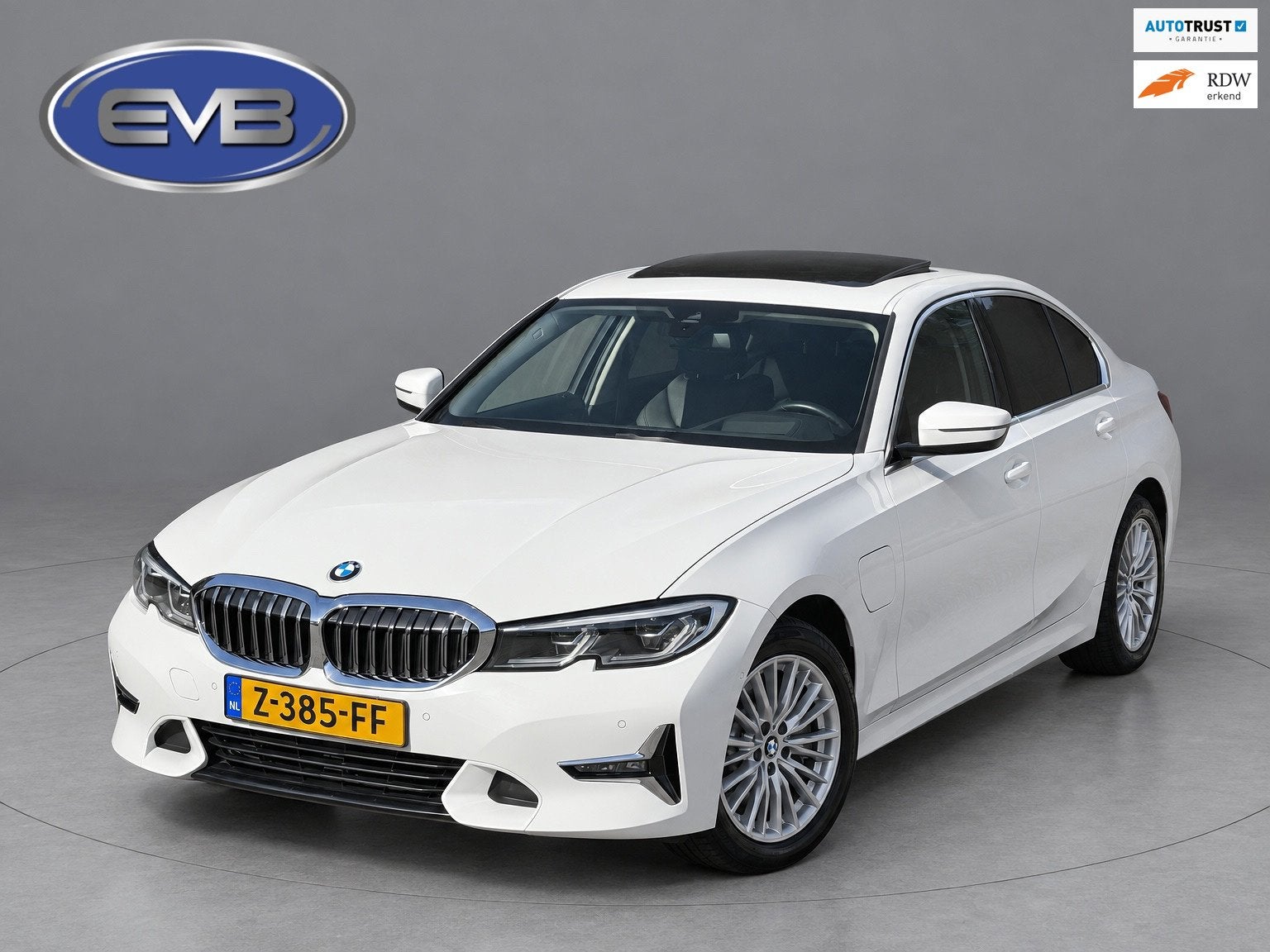 BMW 3-serie 330e Automaat High Executive, schuifdak, lederen, Auto's, 1998 cc, Achterwielaandrijving, Gebruikt, Wit