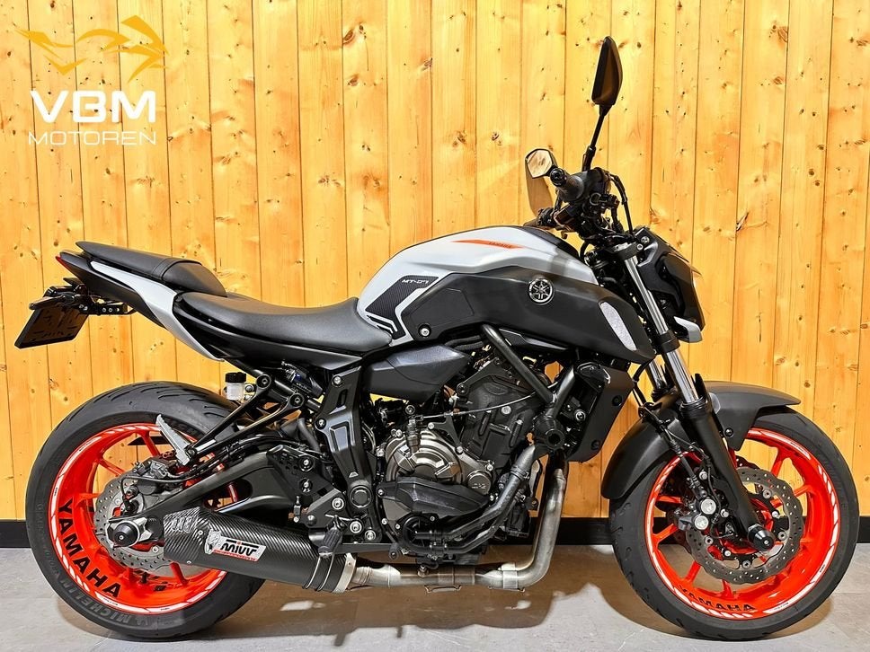 YAMAHA MT 07 ABS MT07 MT-07 Rijklaar! incl garantie, 2 cilinders, Motorrijbewijs A, Bedrijf, Onbekend