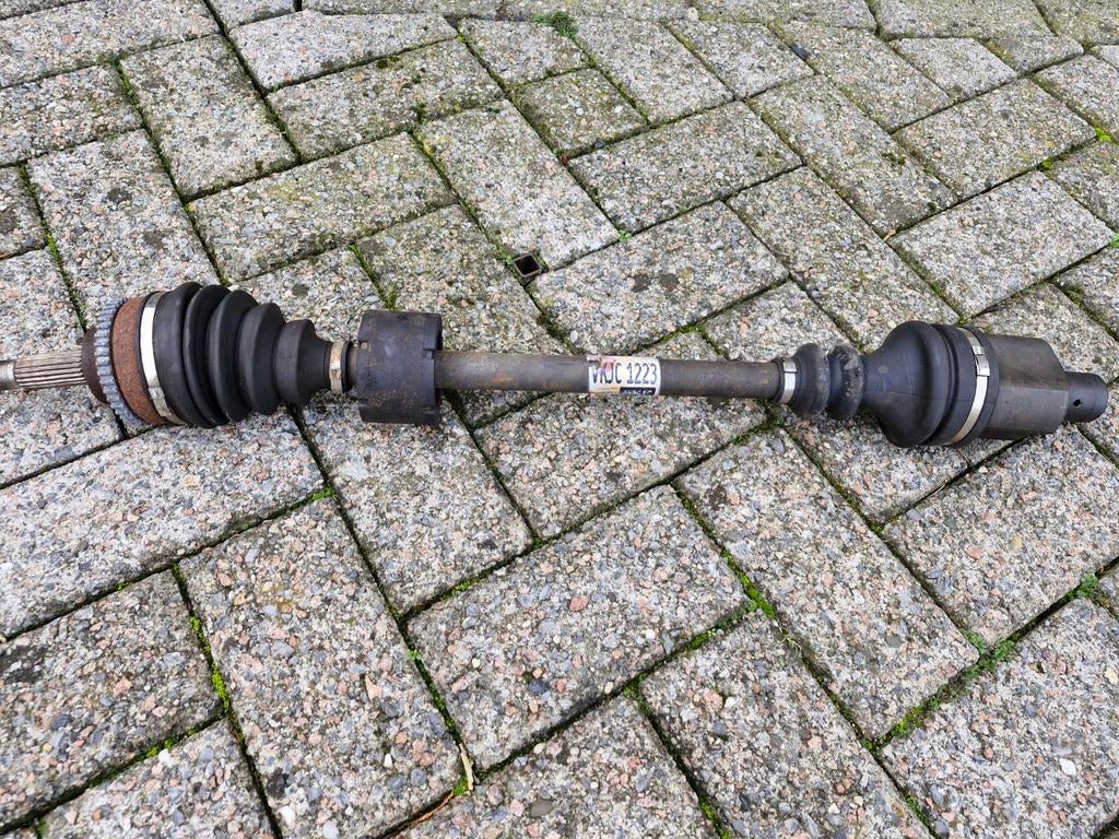 Aandrijfas  Renault Megane Cabrio rechts bj 2001, Gebruikt, Renault, Ophalen of Verzenden