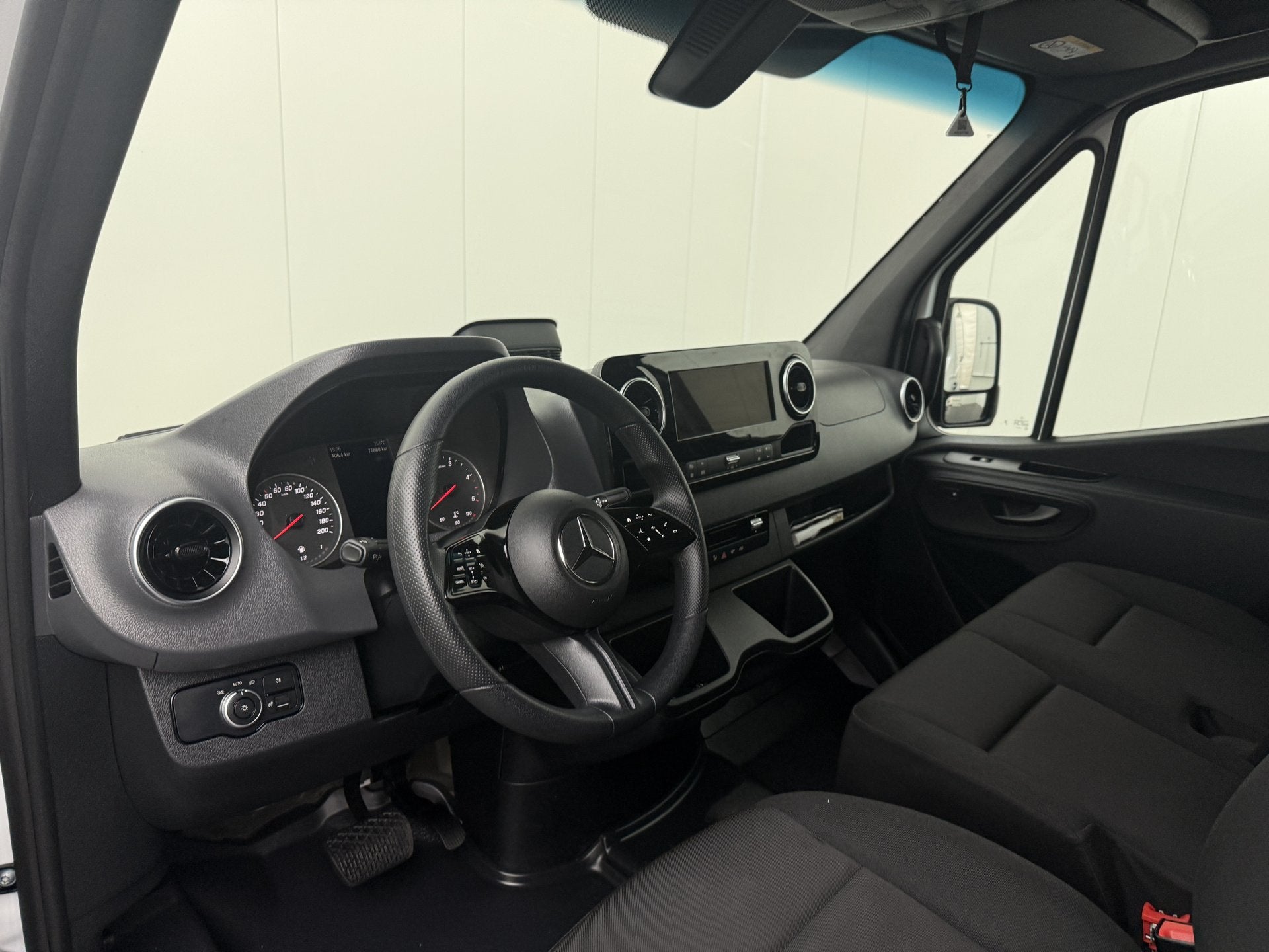 Mercedes-Benz Sprinter 317CDI Automaat L3H2 Maxi | Led | Pro, Auto's, Bestelauto's, Automaat, Stof, Gebruikt, Euro 6