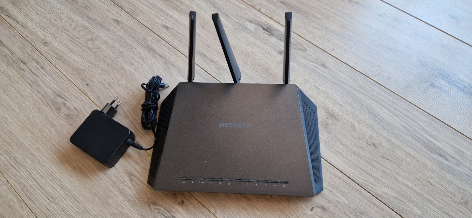 Netgear Nighthawk AC1900, Ophalen of Verzenden, Zo goed als nieuw, Router, Netgear