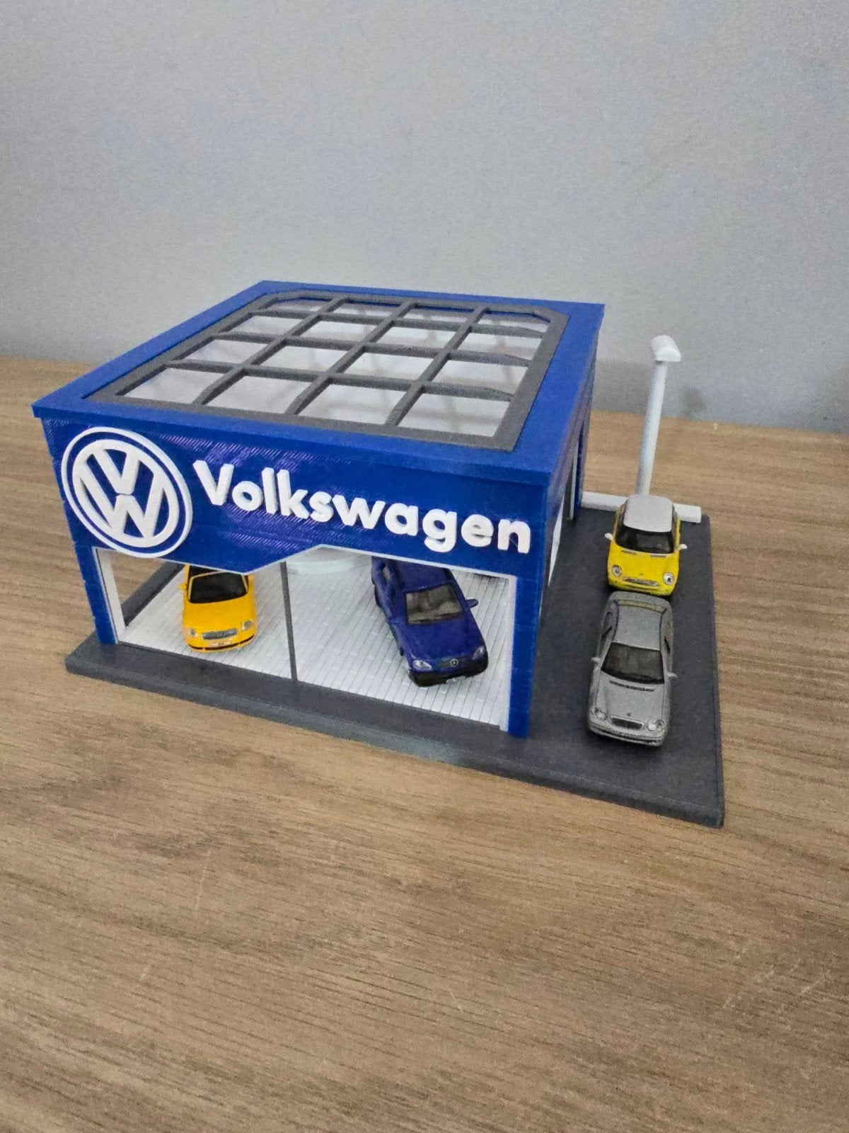 Miniatuur garage volkswagen, Ophalen, Zo goed als nieuw