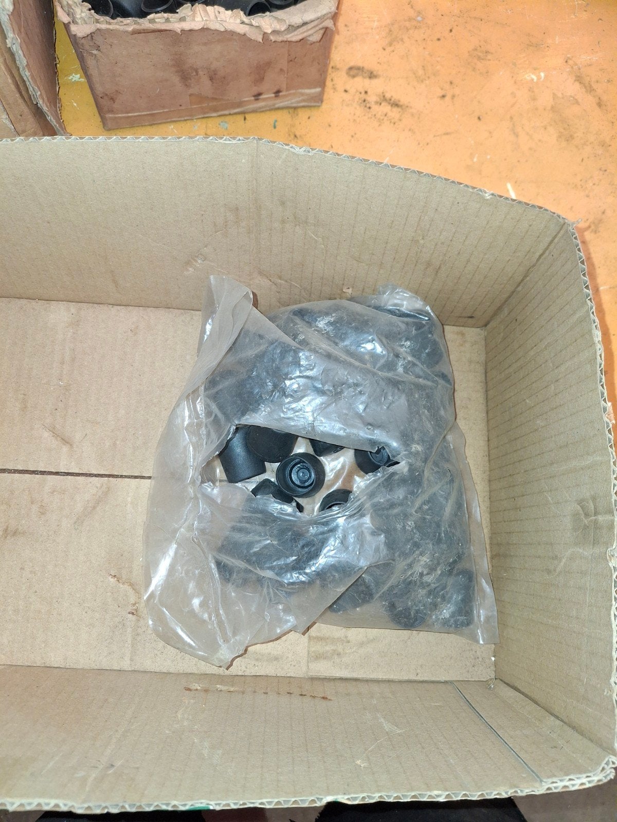 Diverse einddoppen en kappen voor buis en koker, Ophalen, Nieuw, Minder dan 50 mm, Overige typen
