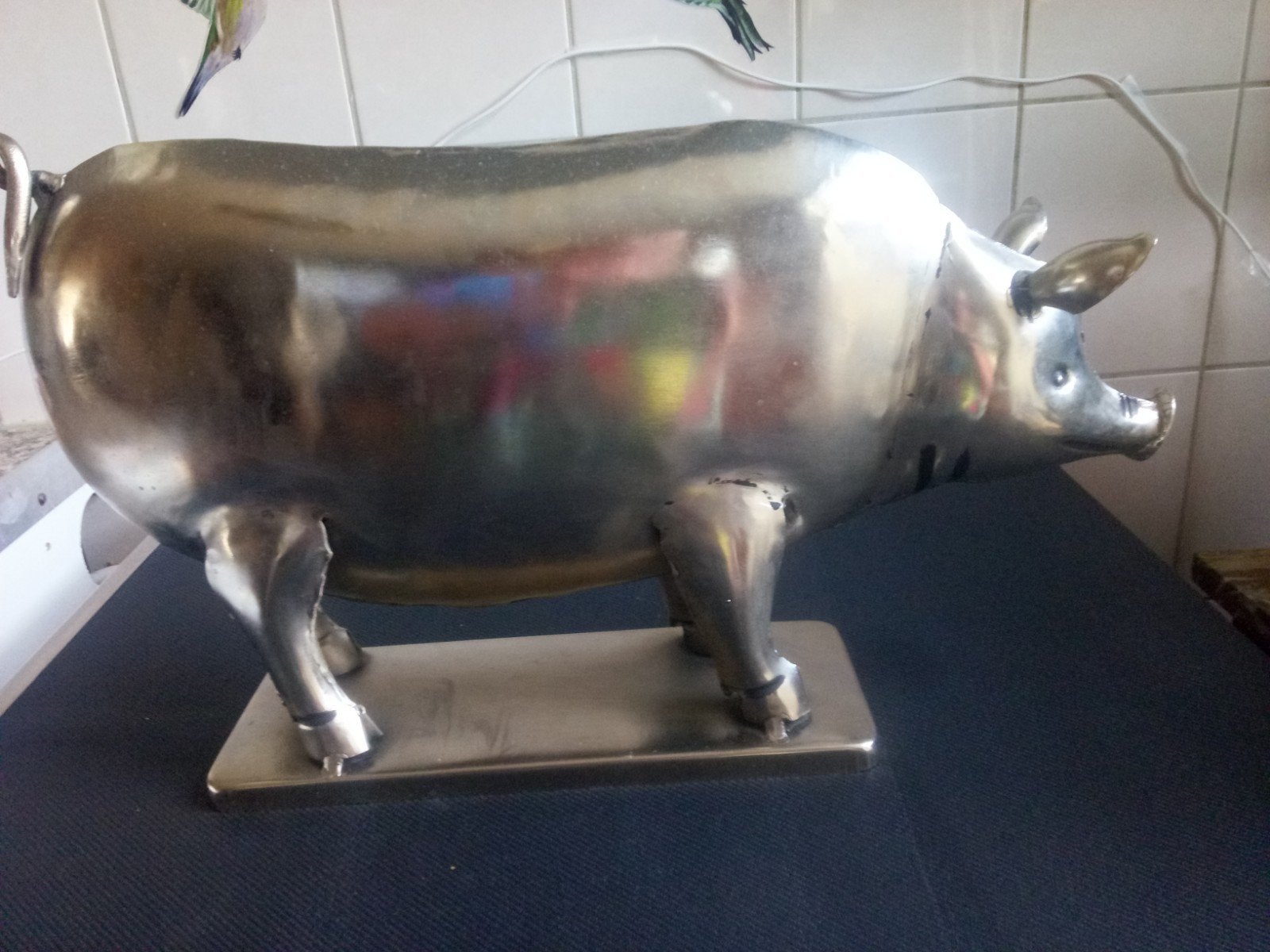 Metalen varken, Ophalen