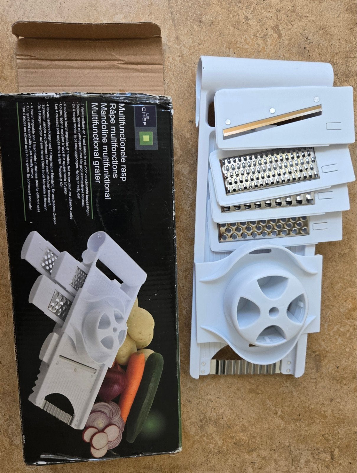 Multifunctionele rasp en mandoline met opzetstukken, Ophalen of Verzenden