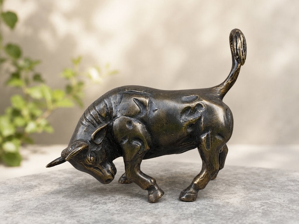 Bronzen Stier – Kracht en Vastberadenheid / brons