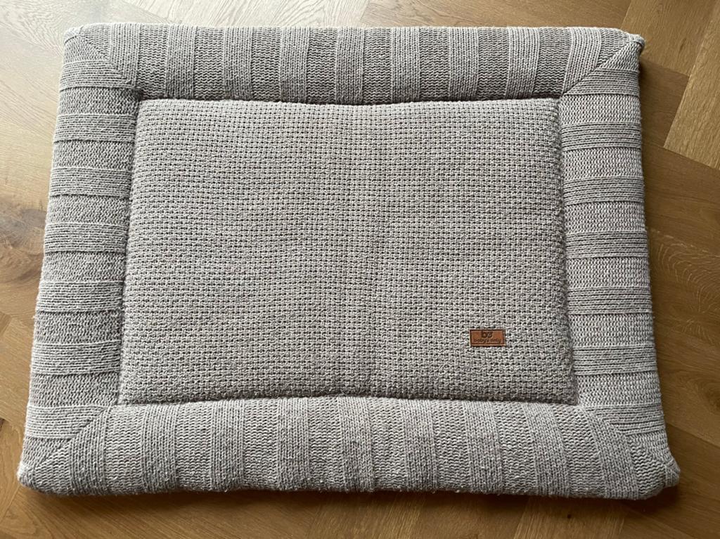 Boxkleed Baby’s Only, Kleur: Stoer Taupe, Ophalen, Gebruikt, Rechthoekig, Boxkleed