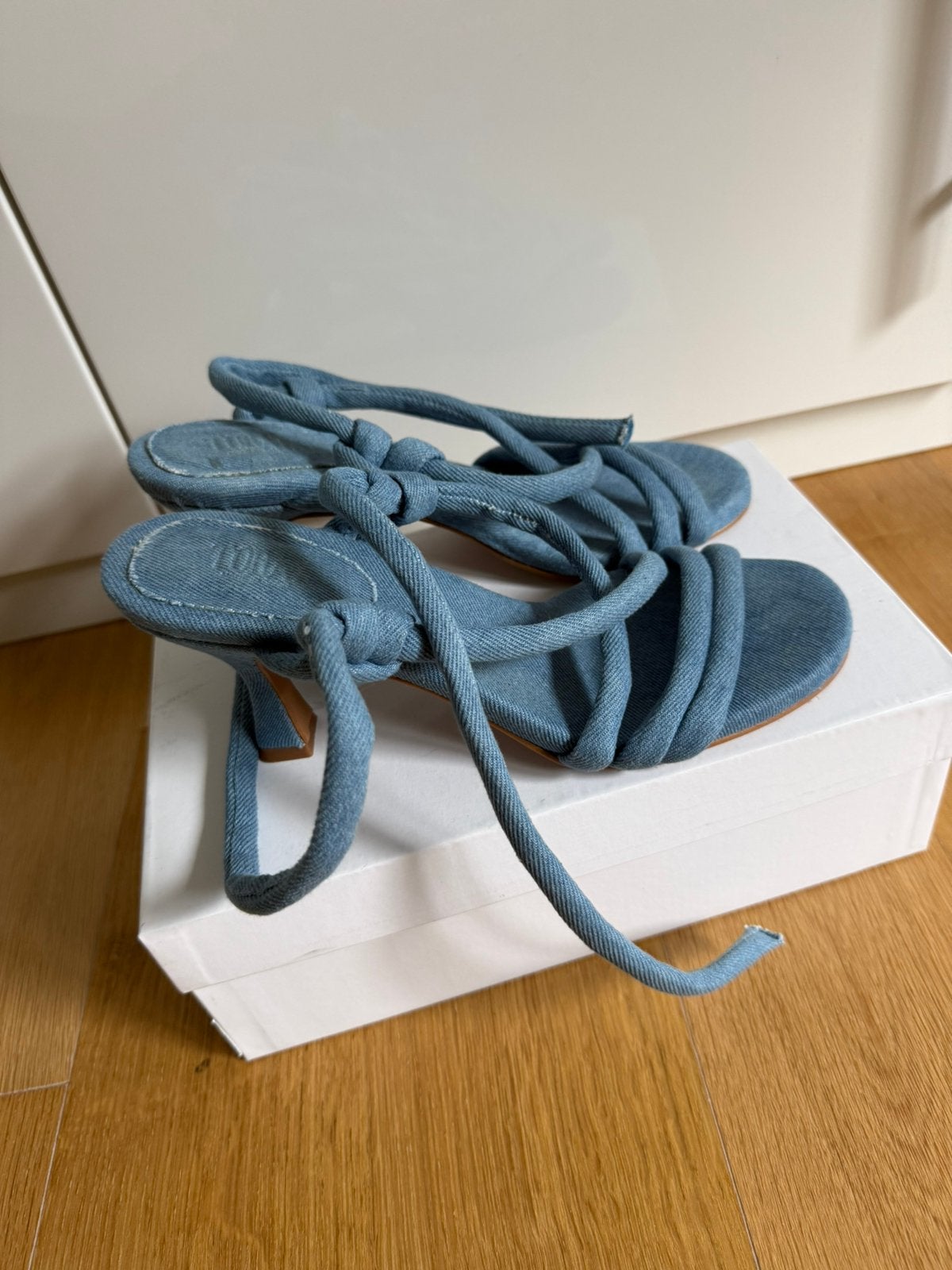 Toral schoenen, Ophalen of Verzenden, Zo goed als nieuw, Blauw, Sneakers of Gympen