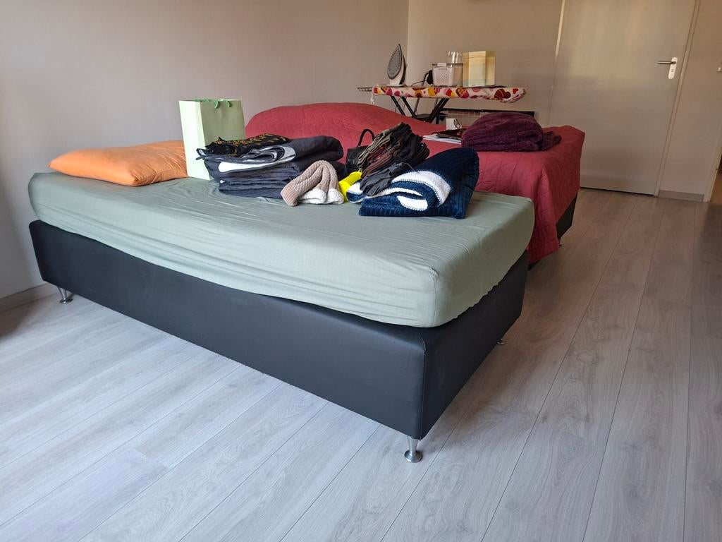 2x skai boxspring onderstel 90x200, Huis en Inrichting, Slaapkamer | Bedden, Ophalen, Overige materialen, Gebruikt, 90 cm