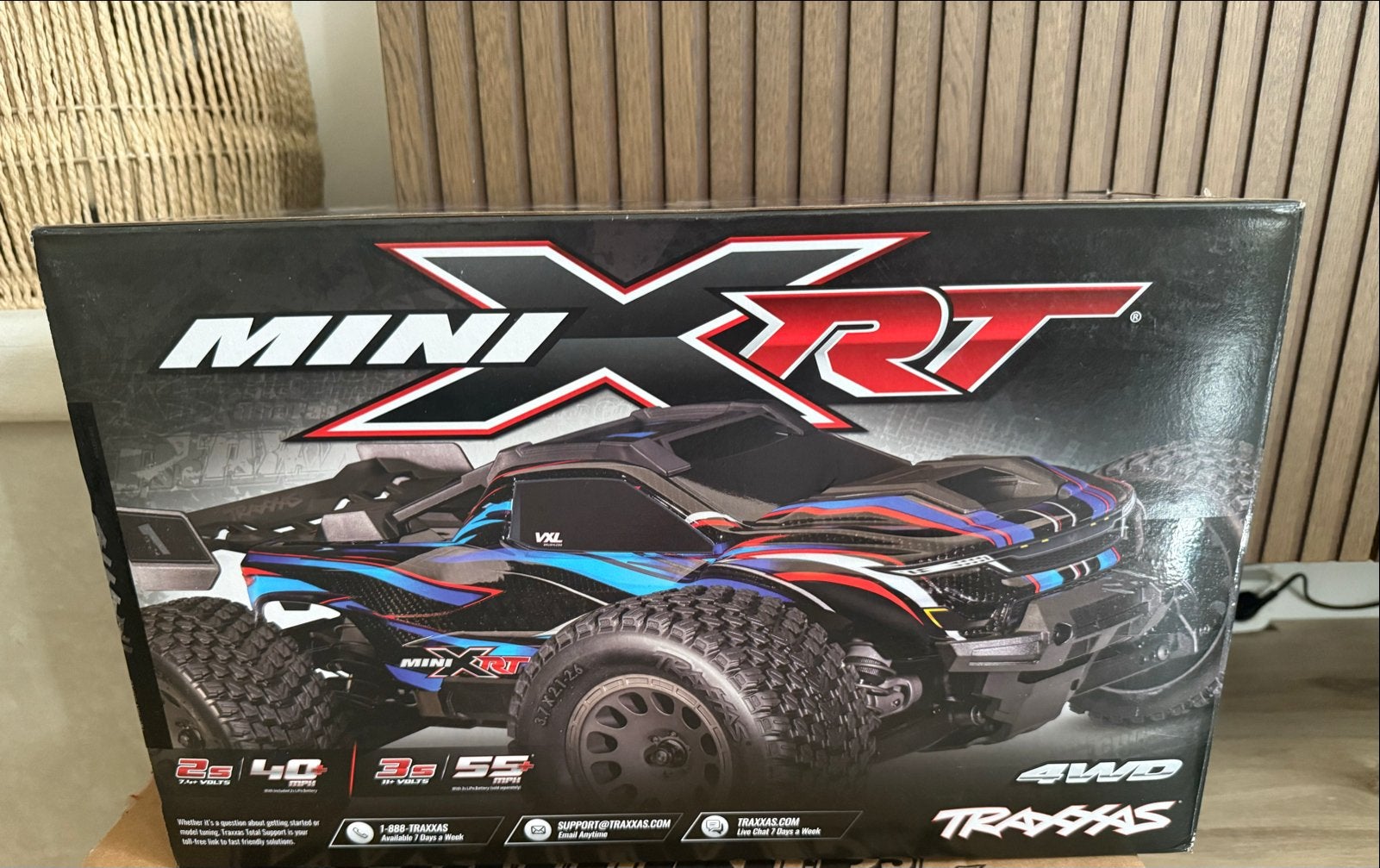 Traxxas Mini XRT VXL Blauw incl accu en lader, Elektro, Auto offroad, Ophalen of Verzenden, Zo goed als nieuw