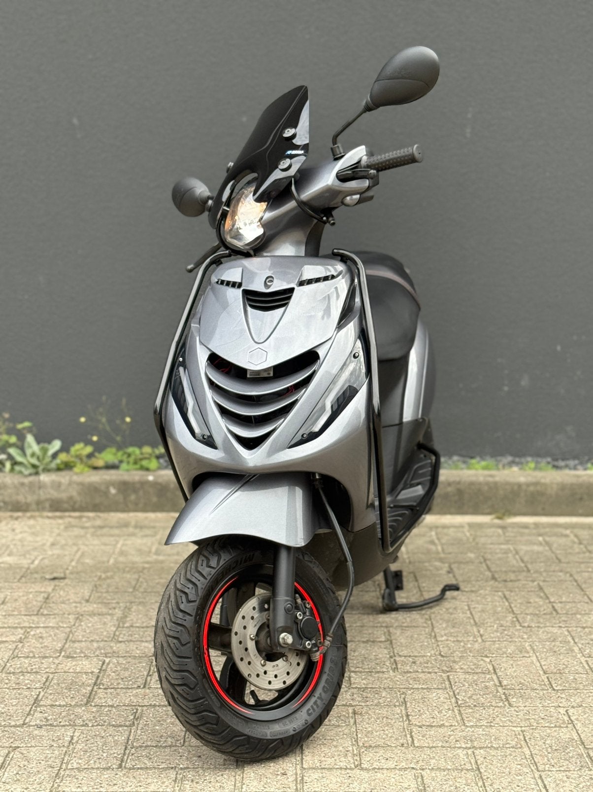 Piaggio ZIP iGET 2019 1e EIGENAAR! SUPER STAAT SP FULL ALPHA, Maximaal 45 km/u, Zip, Ophalen of Verzenden, Zo goed als nieuw