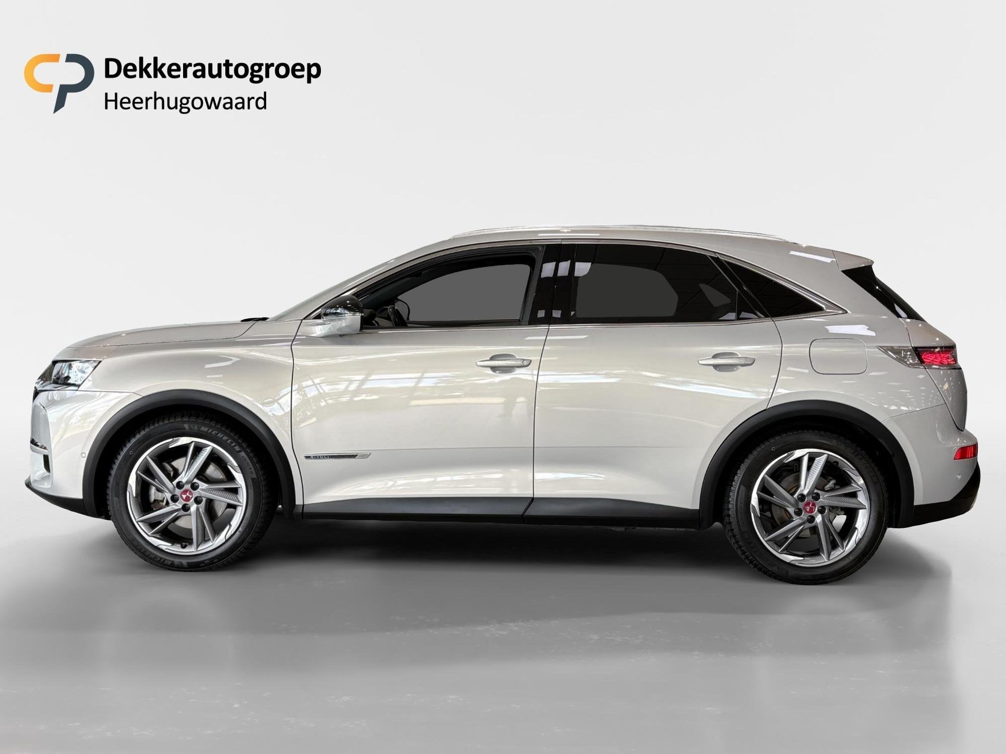 DS 7 Crossback E-Tense 4x4 Be Chic Trekhaak - Schuif-/kantel, Auto's, DS, Automaat, 1800 kg, Gebruikt, Euro 6