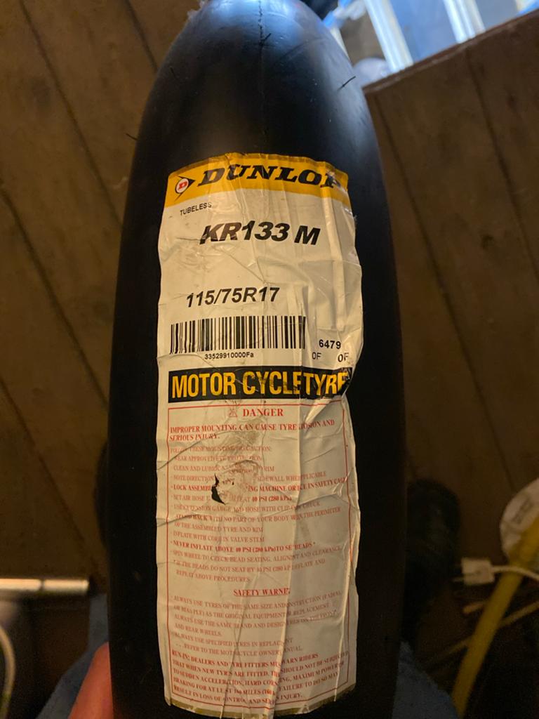 Dunlop KR133M 115/75R17 Motorband, Ophalen, Nieuw