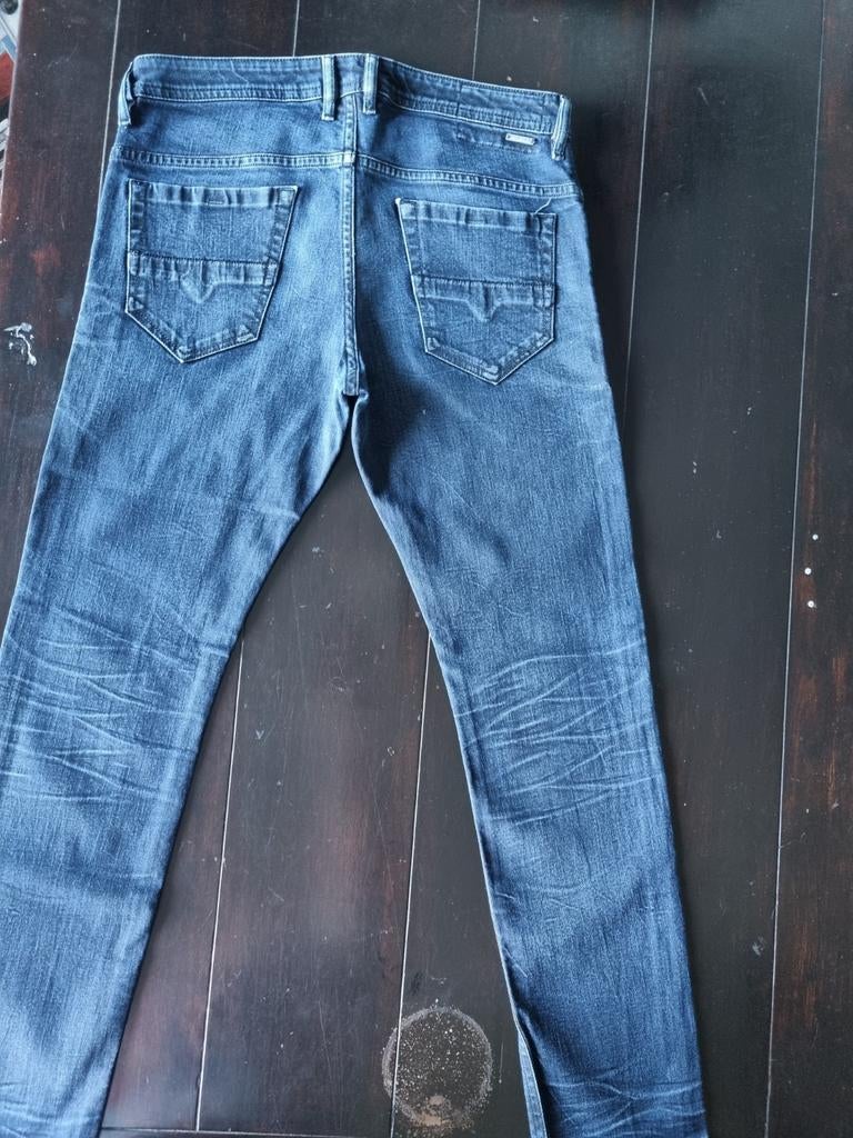 ZGAN DIESEL THOMMER SLIM SKINNY STRETCH JEANS SIZE 33/32, Kleding | Heren, Spijkerbroeken en Jeans, Diesel, Blauw, Ophalen of Verzenden