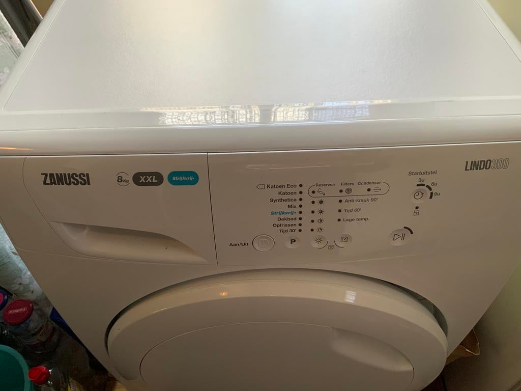 Zanussi Lindo300 condensdroger 8 kg, Witgoed en Apparatuur, Wasdrogers, Ophalen, 6 tot 8 kg, Minder dan 85 cm, Zo goed als nieuw