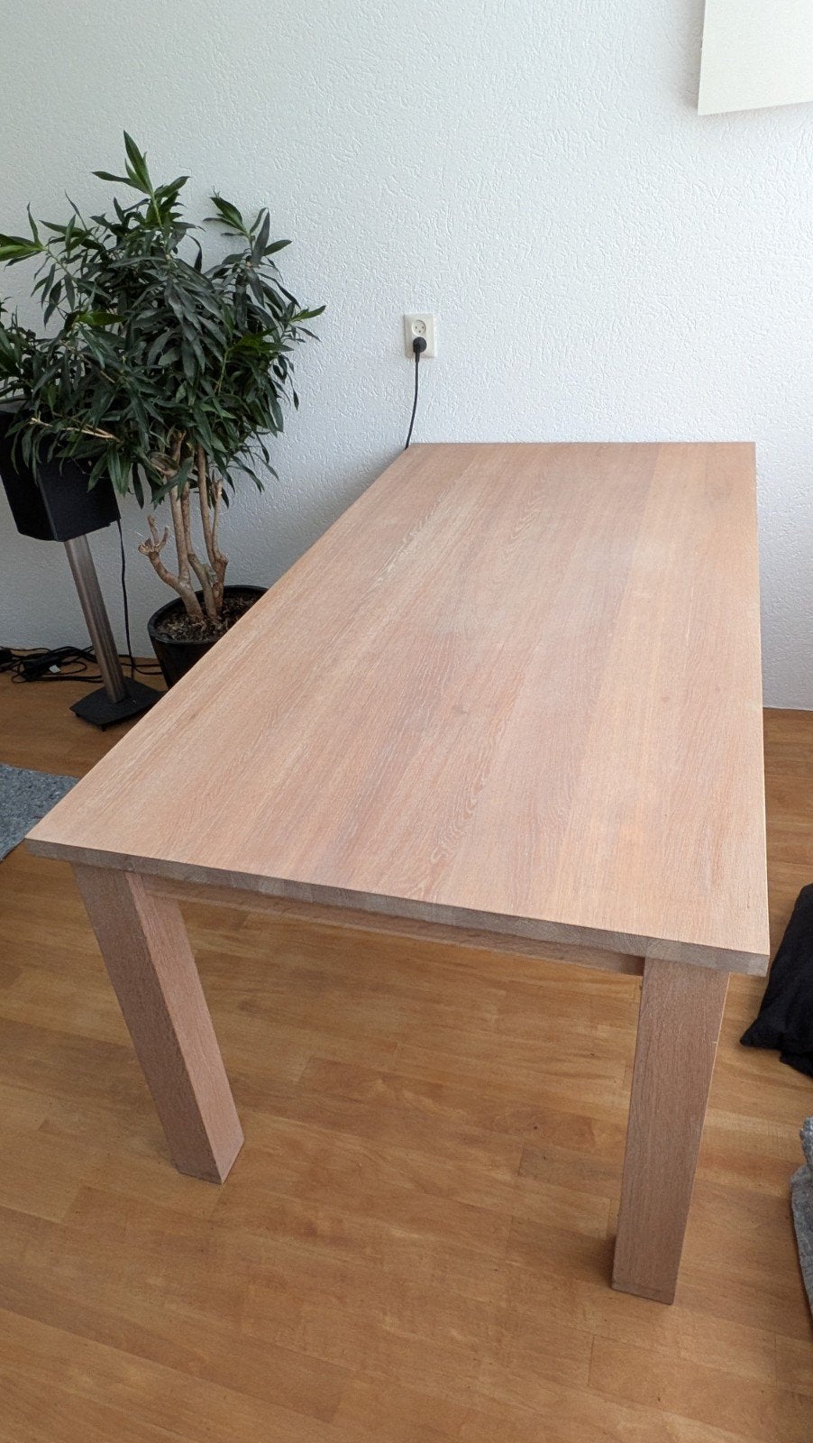 Gratis afhalen: houten eet- en salontafel, Ophalen, Gebruikt, 50 tot 100 cm, 150 tot 200 cm