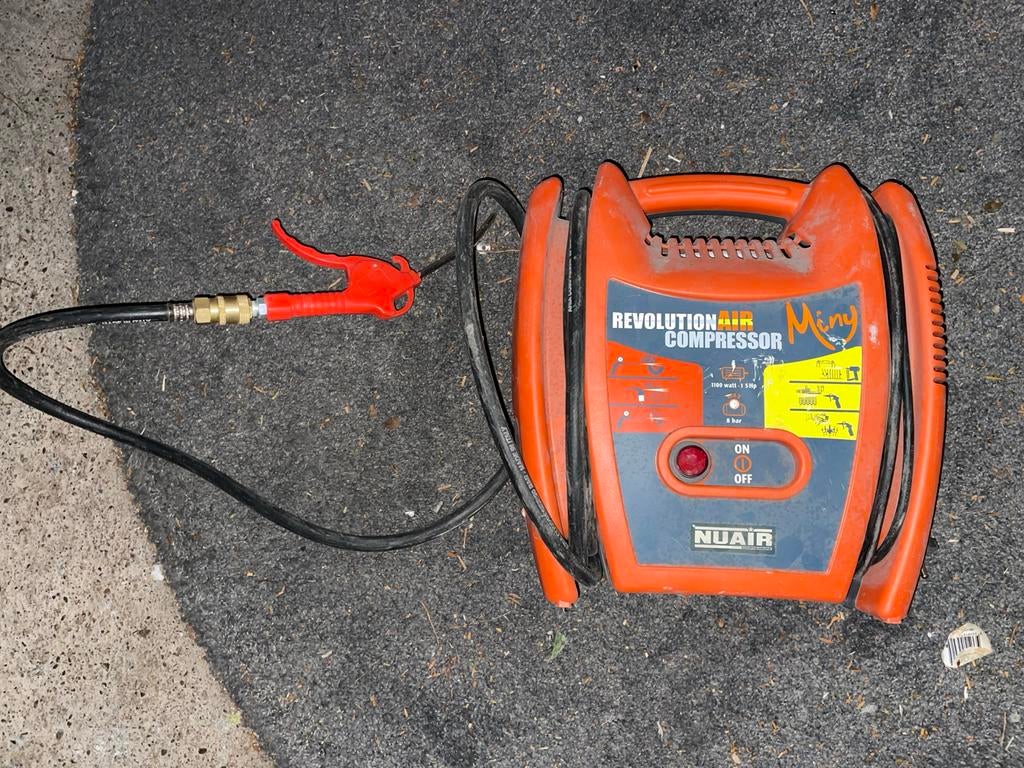NUAIR Revolution Air Compressor Mini - Hobby Model, Doe-het-zelf en Verbouw, Compressors, Ophalen, Gebruikt, 6 tot 10 bar, Minder dan 200 liter/min