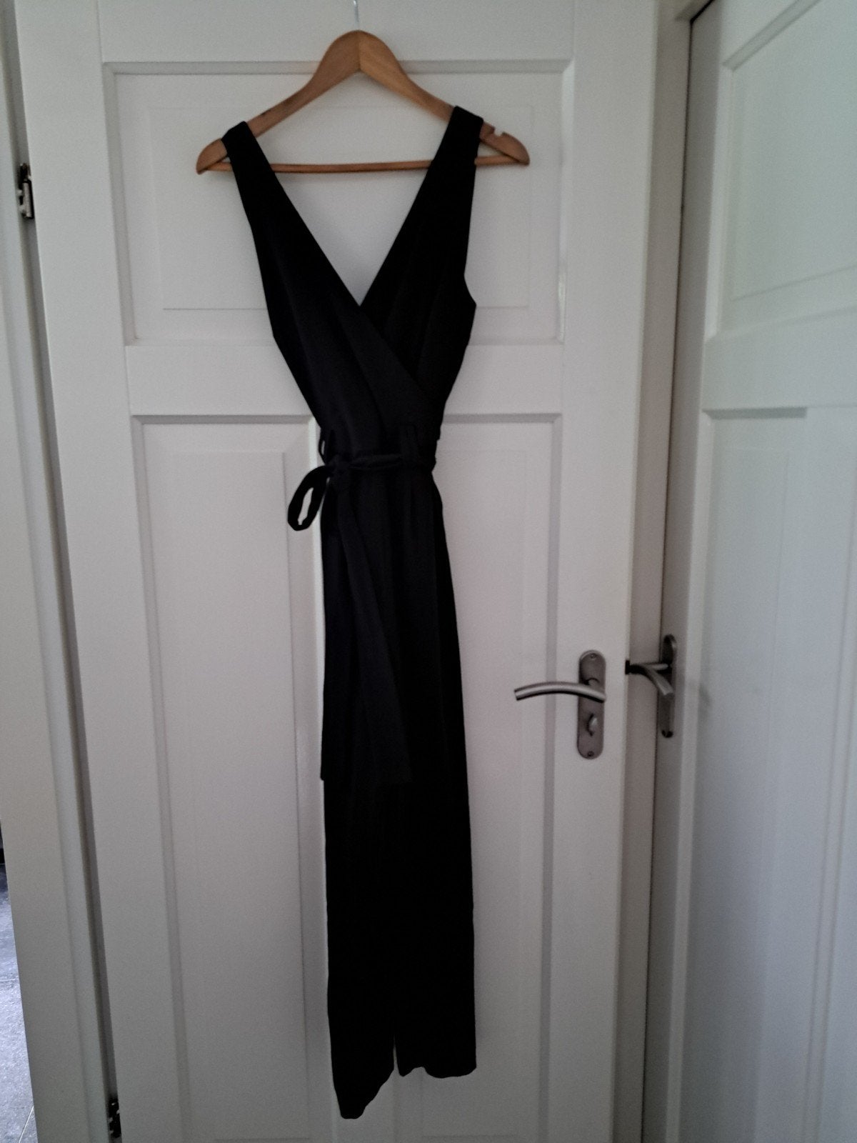 YAS Jumpsuit Maat S, Kleding | Dames, Jumpsuits, Zo goed als nieuw, Maat 36 (S), Zwart, Ophalen of Verzenden
