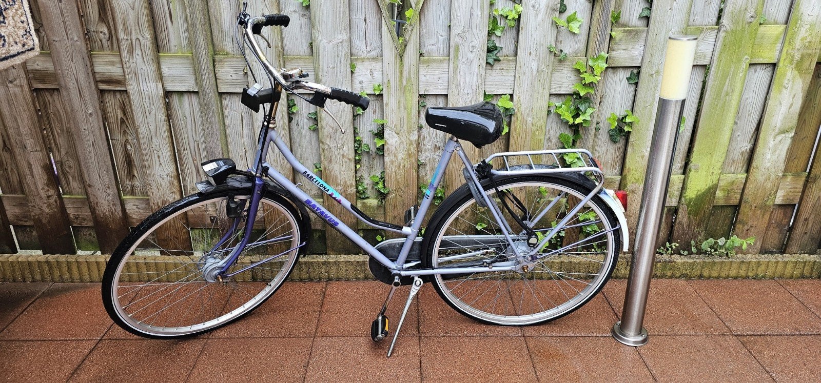 Batavus barcelona damesfiets met versnellingen en AXA slot., Fietsen en Brommers, Ophalen, Gebruikt, Versnellingen, Batavus