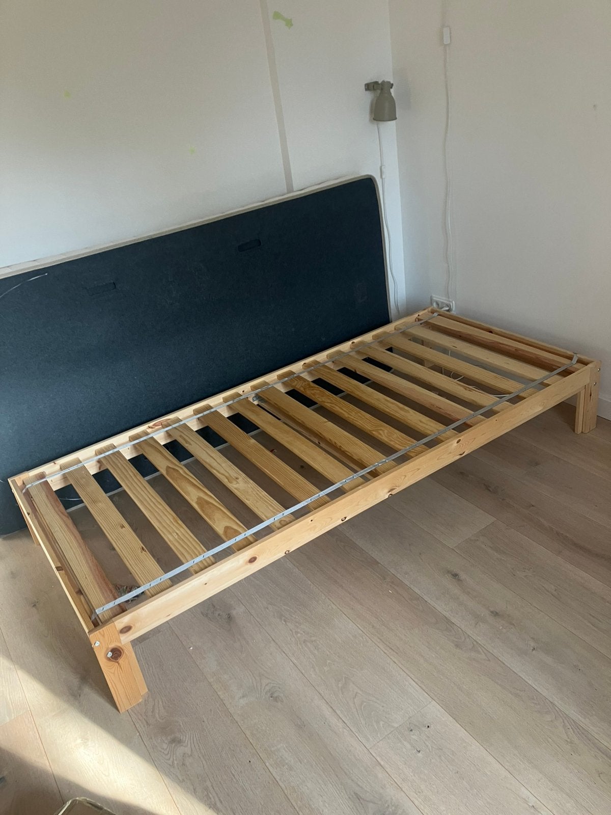 Bedframe met lattenbodem, Ophalen, 90 cm, Eenpersoons, Wit