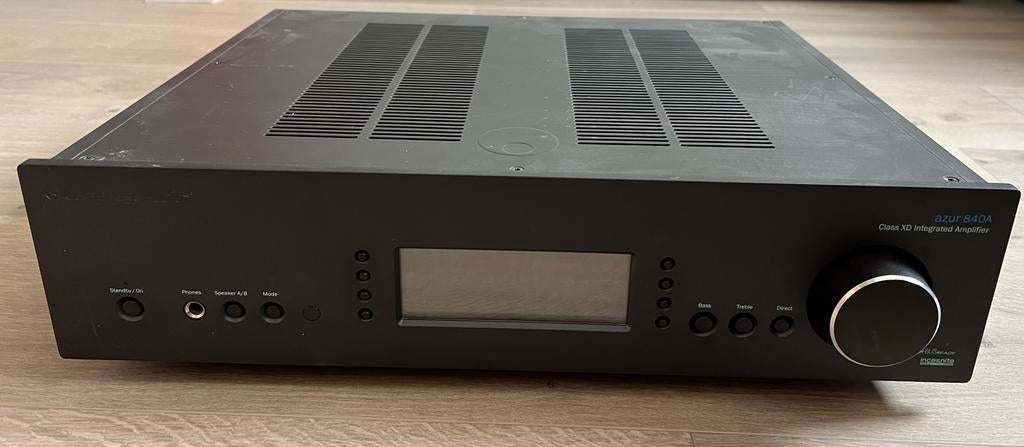 Cambridge Audio Azur 840A V2.0 Class XD Geïntegreerde Amp, Zo goed als nieuw, 120 watt of meer, Stereo, Ophalen