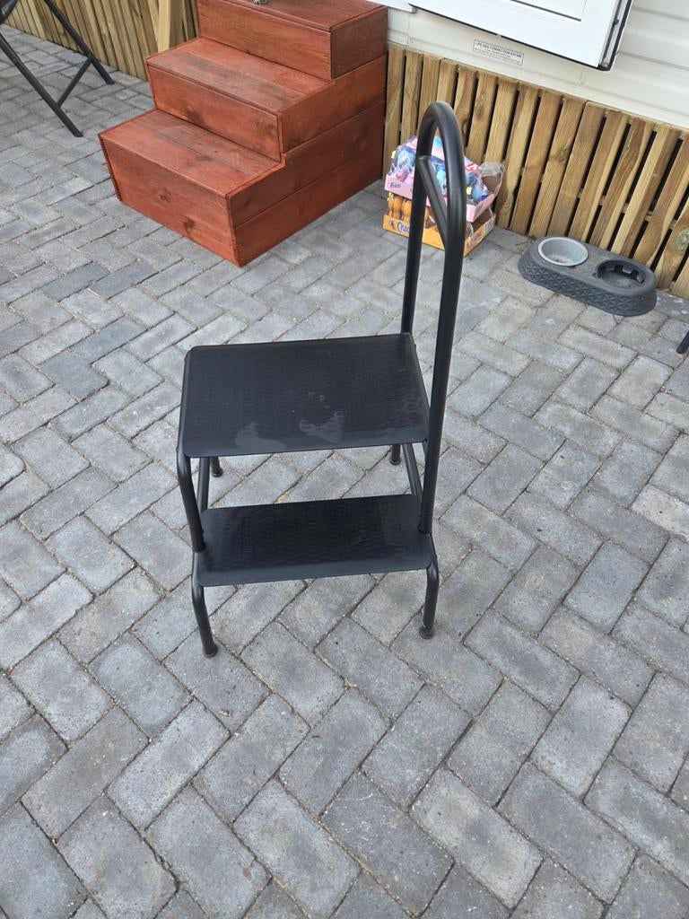 IKEA Trapje - Handig en Compact, Doe-het-zelf en Verbouw, Ladders en Trappen, Gebruikt, Trap, Minder dan 2 meter, Ophalen of Verzenden