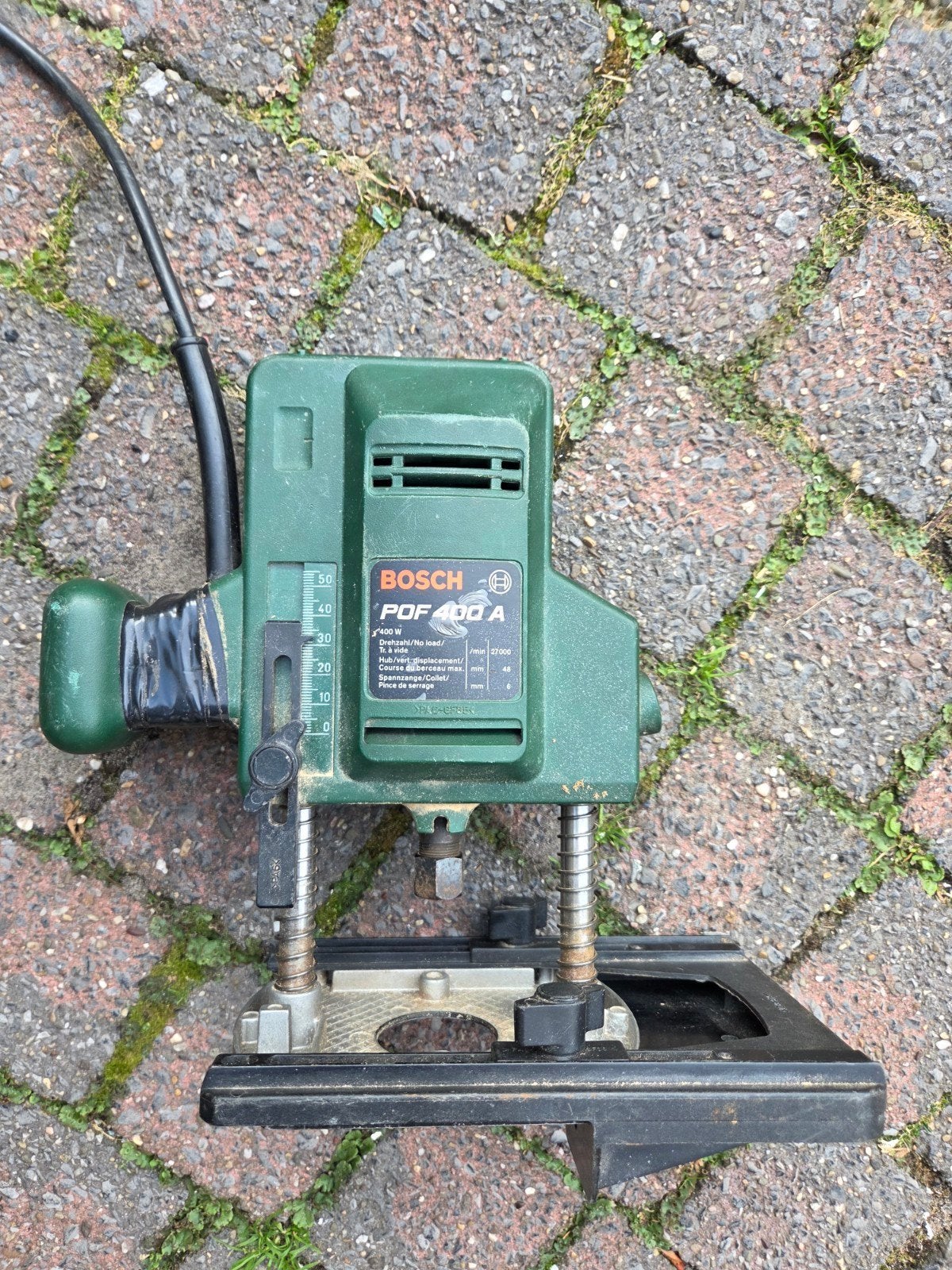 Bosch POF 400 A Bovenfrees-defect voor onderdelen/reparatie, Gebruikt, Ophalen of Verzenden, Bovenfrees, BOSCH
