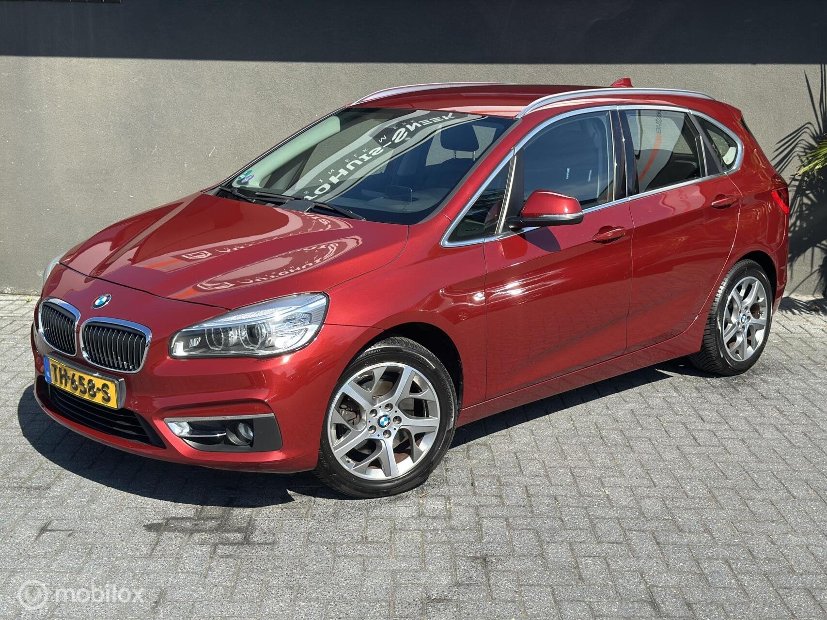 BMW 2-serie Active Tourer 218i Essential Executive, 136 pk, Gebruikt, Euro 6, Leder