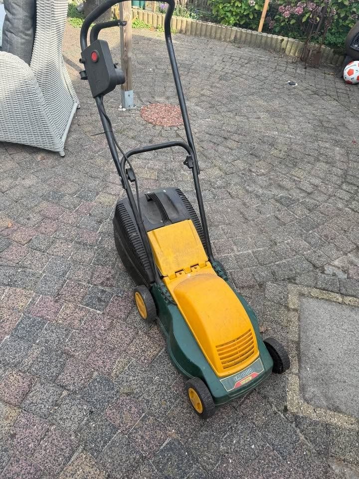 Grasmaaier, Ophalen, Cirkelmaaier, Gebruikt, Elektrische grasmaaier