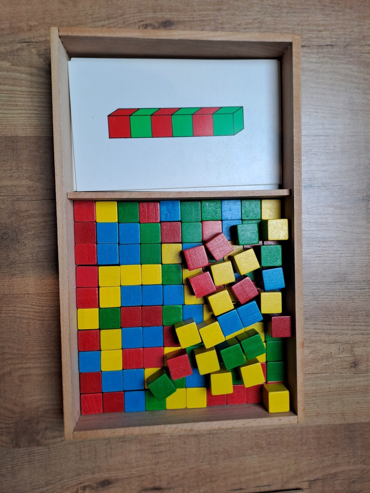 Ontwikkelingsmateriaal Kleuterklas - Puzzelblokjes, Ophalen of Verzenden, Gebruikt, Bouwen