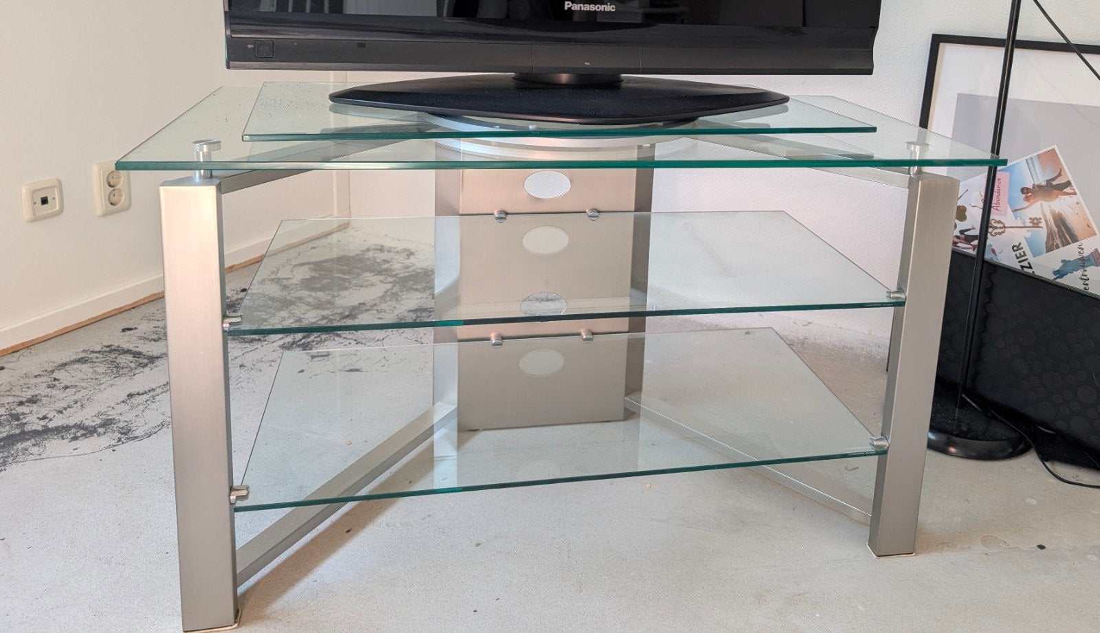 in perfecre staat! Glazen TV-meubel met draaiplateau, Ophalen, Gebruikt, 100 tot 150 cm, Glas