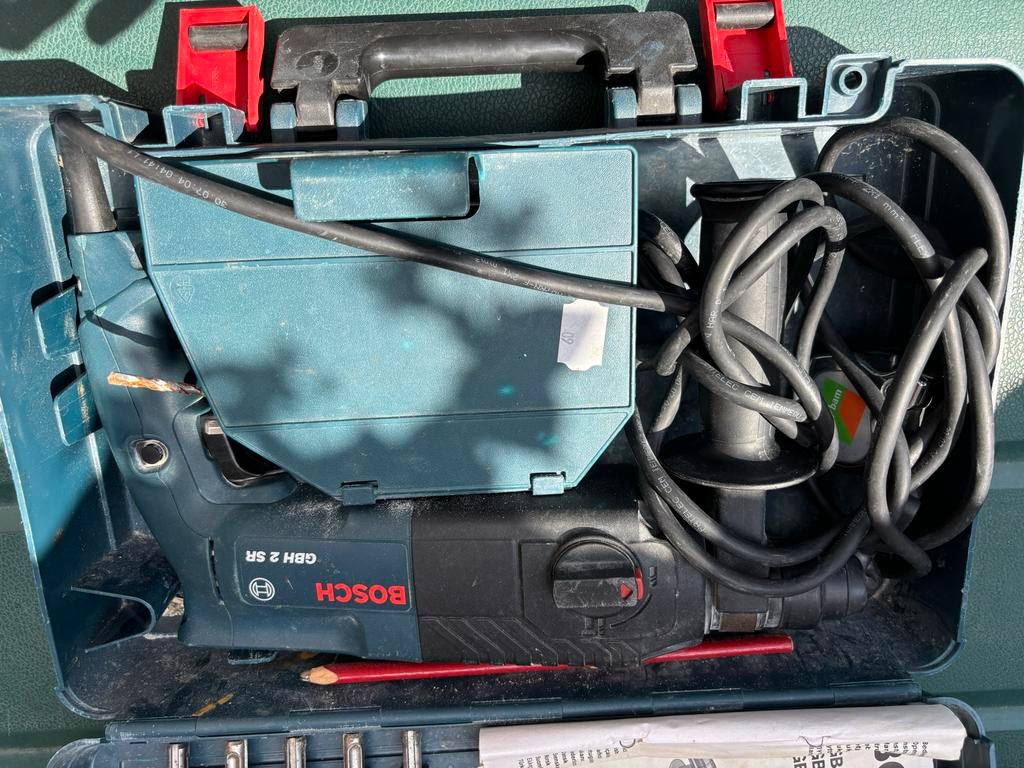 Bosch Boorhamer GBH 2 SR met koffer en accessoires, 600 watt of meer, Boor- en/of Breekhamer, Ophalen of Verzenden, Zo goed als nieuw