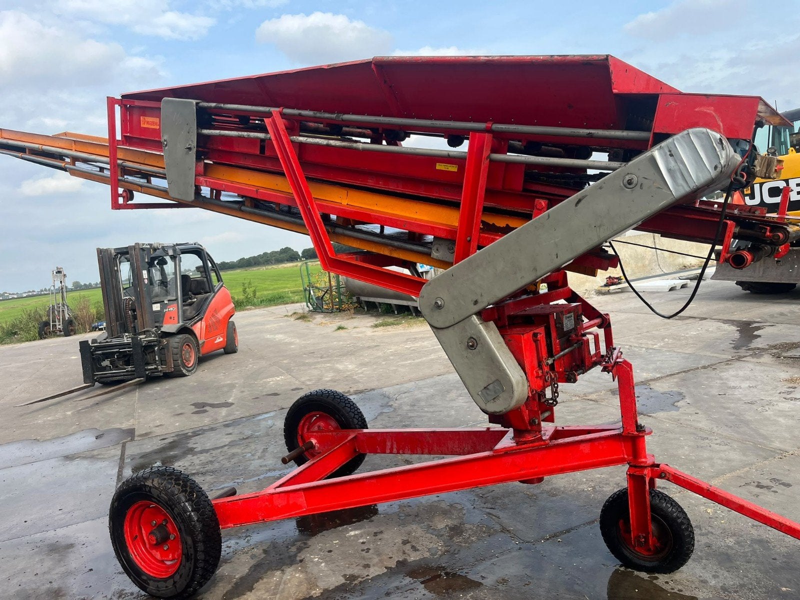 Transportband voor aardappel of uien, Ophalen