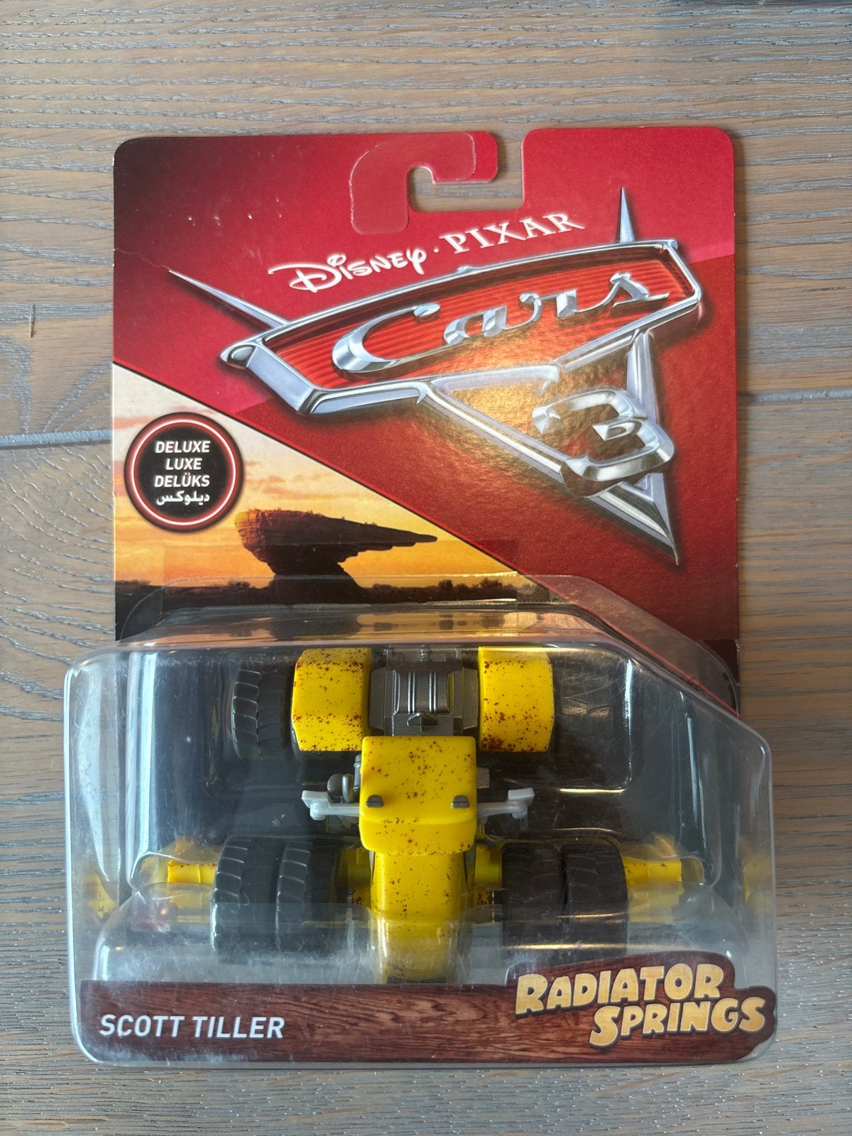 Disney Pixar Cars 3 Scott Tiller Diecast Deluxe Radiator Spr, Ophalen of Verzenden, Nieuw