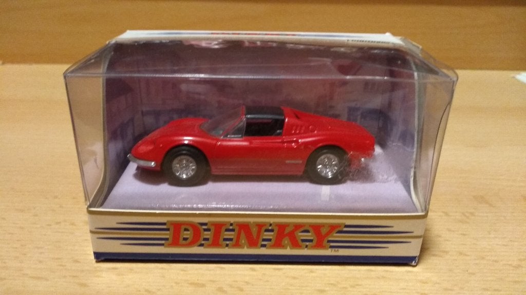 Ferrari Dino 246 GTS 1973 1:43 van Dinky Toys uit 1991, Verzenden, Zo goed als nieuw, Auto, Dinky Toys