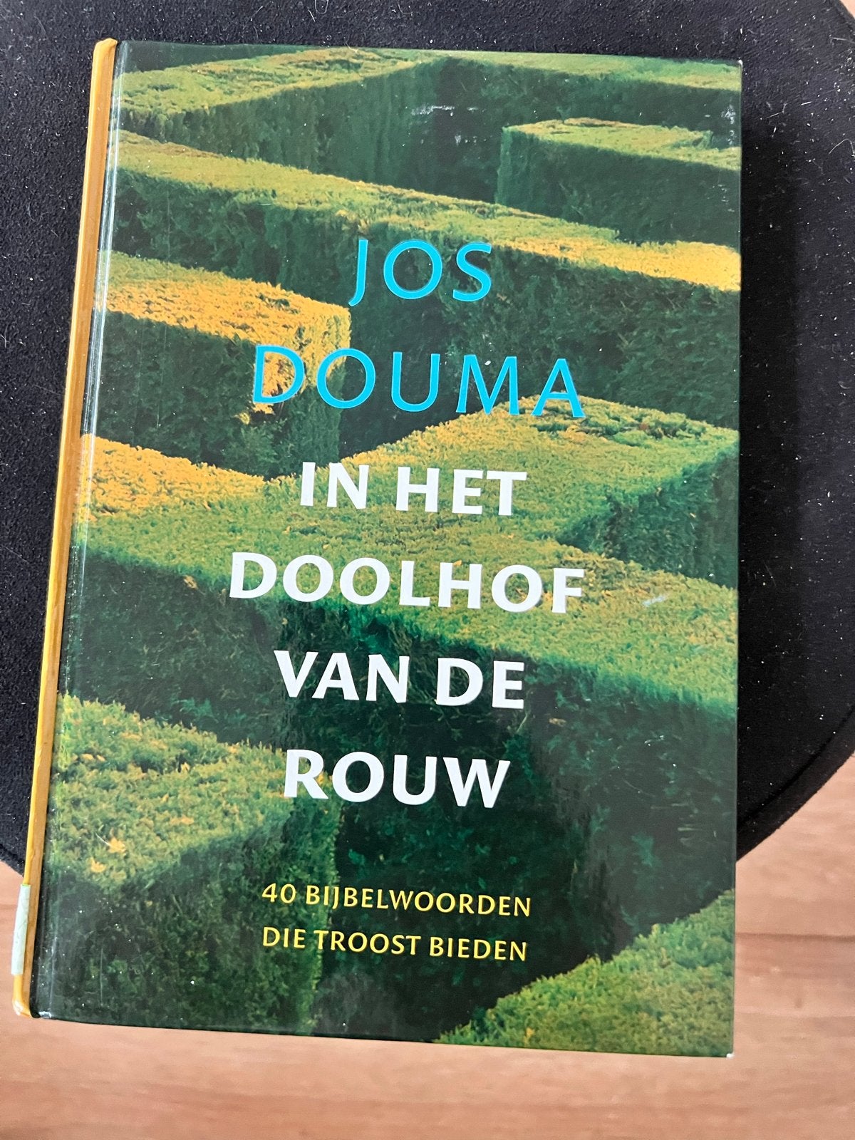 In het doolhof van de rouw - Jos Douma, Boeken, Ophalen of Verzenden, Zo goed als nieuw, Christendom | Protestants
