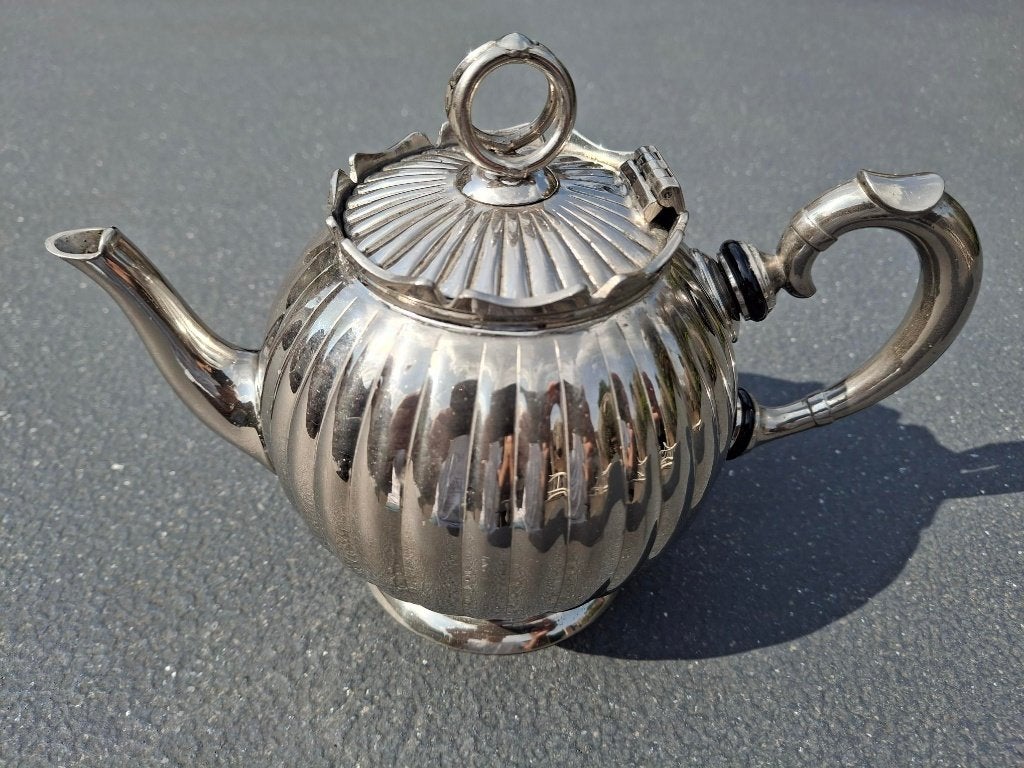 antieke theepot verzilverd, Antiek en Kunst, Antiek | Goud en Zilver, Ophalen of Verzenden, Zilver