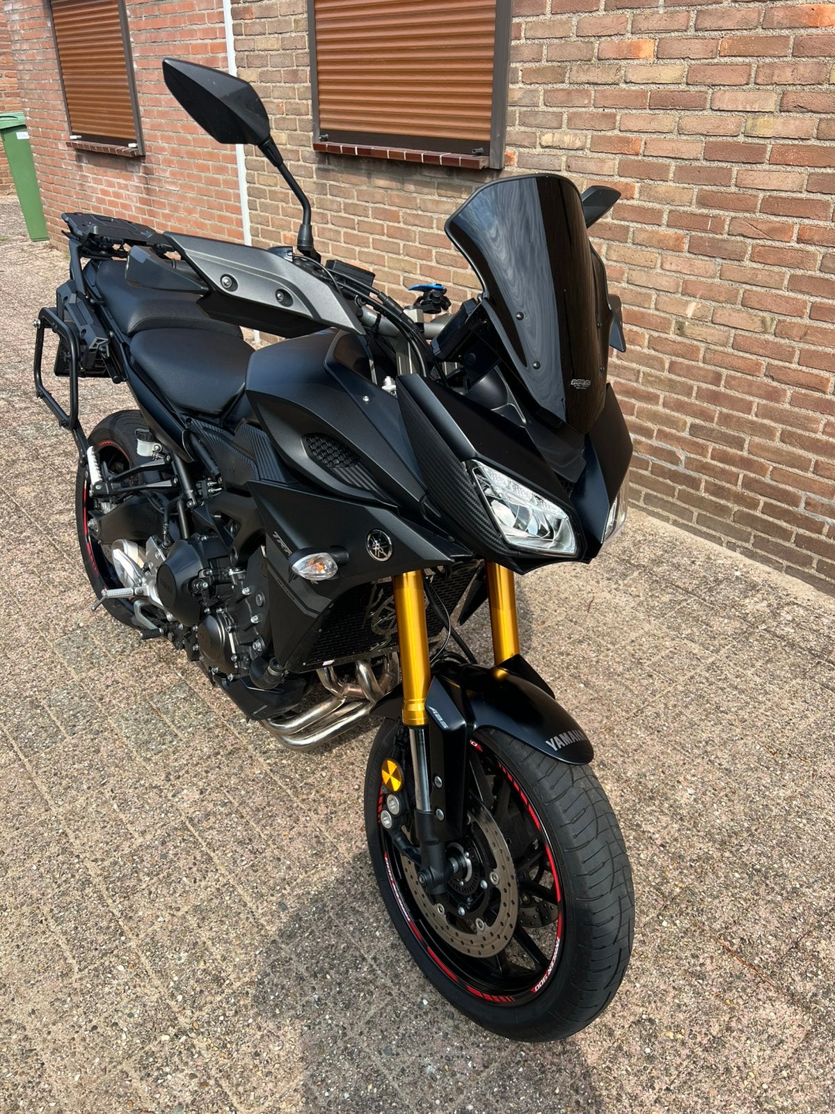 Yamaha Tracer 900 2017, Motoren, 846 cc, Motorrijbewijs A, Gebruikt, 3 cilinders
