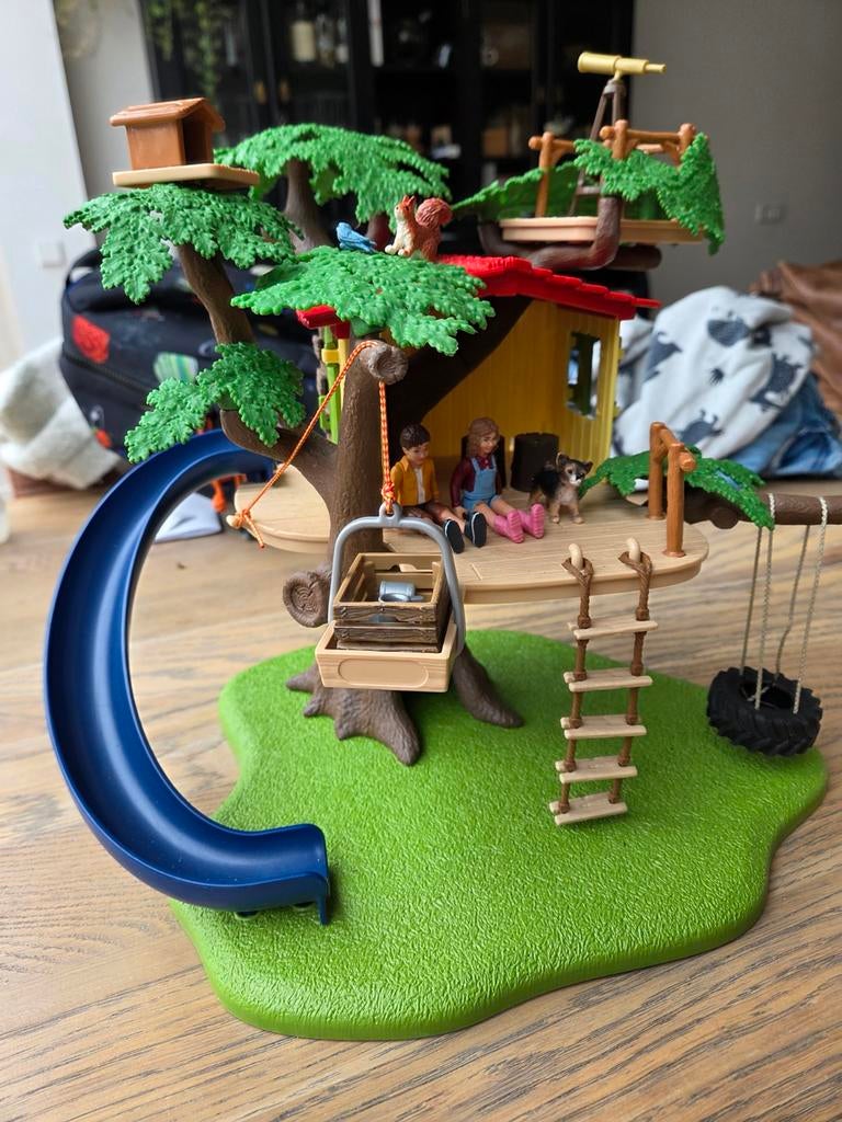 Schleich Boomhut met accessoires, Ophalen of Verzenden, Zo goed als nieuw, Jongen of Meisje