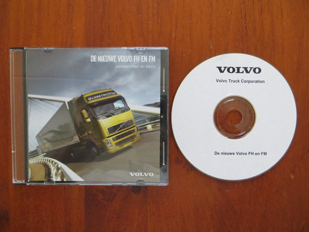 Volvo FH en FM cd-rom met persberichten en foto's, Ophalen of Verzenden, Nieuw, Volvo