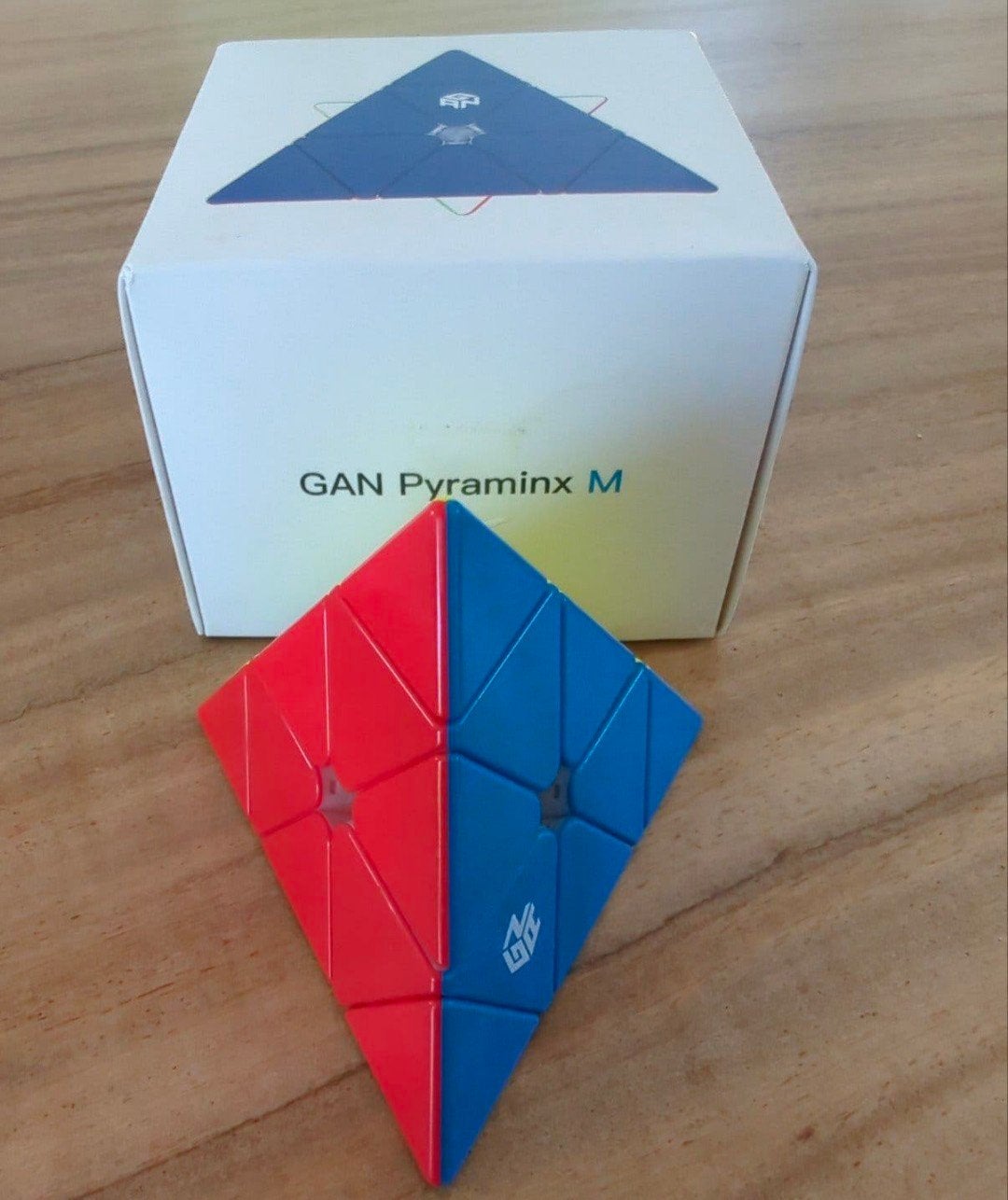 GAN Pyraminx M Speedcube - Zo goed als nieuw, Ophalen of Verzenden, Gebruikt, Rubik's of 3D-puzzel