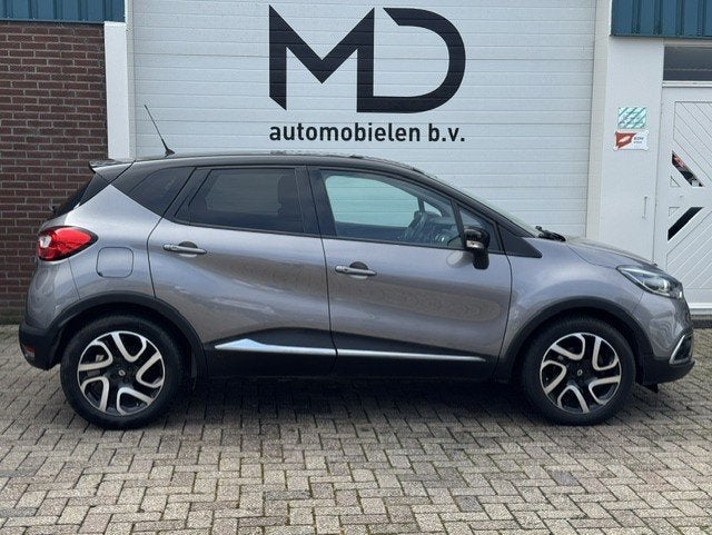 Renault Captur 1.2 TCe Dynamique - Automaat - Trekhaak - LED, Euro 5, Stof, Zwart, 4 cilinders