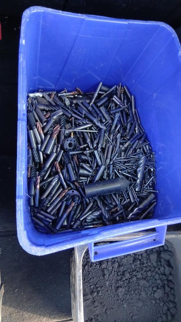 Gevraagd: Tungsten Carbid / Volhardmetaal / Widia, Ophalen of Verzenden