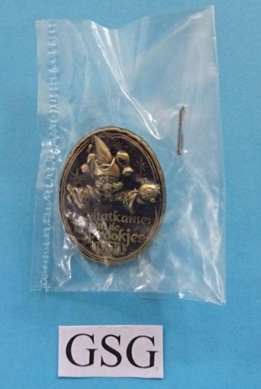 Schatkamer van de sprookjes nr EPP50453-01, Verzamelen, Efteling, Ophalen of Verzenden, Nieuw, Button of Speldje
