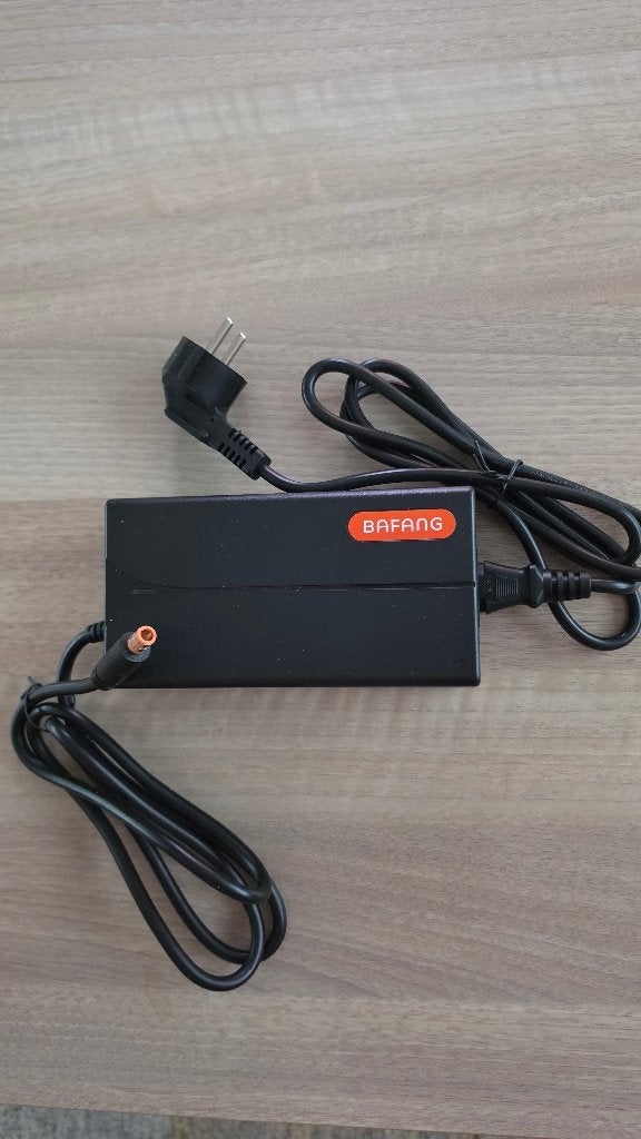 Originele Bafang acculader, Ophalen of Verzenden, Nieuw