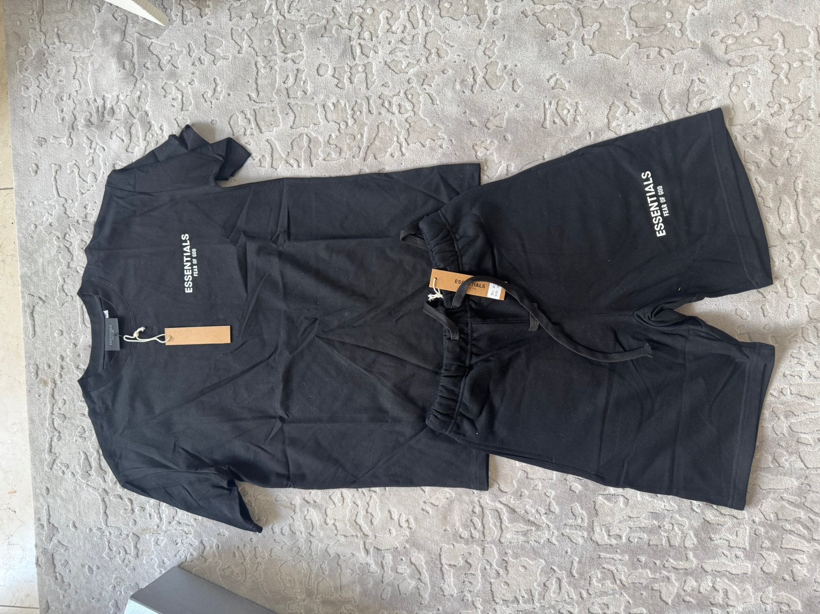 Essentials Fear of God setje - T-shirt en korte broek, Ophalen of Verzenden, Nieuw