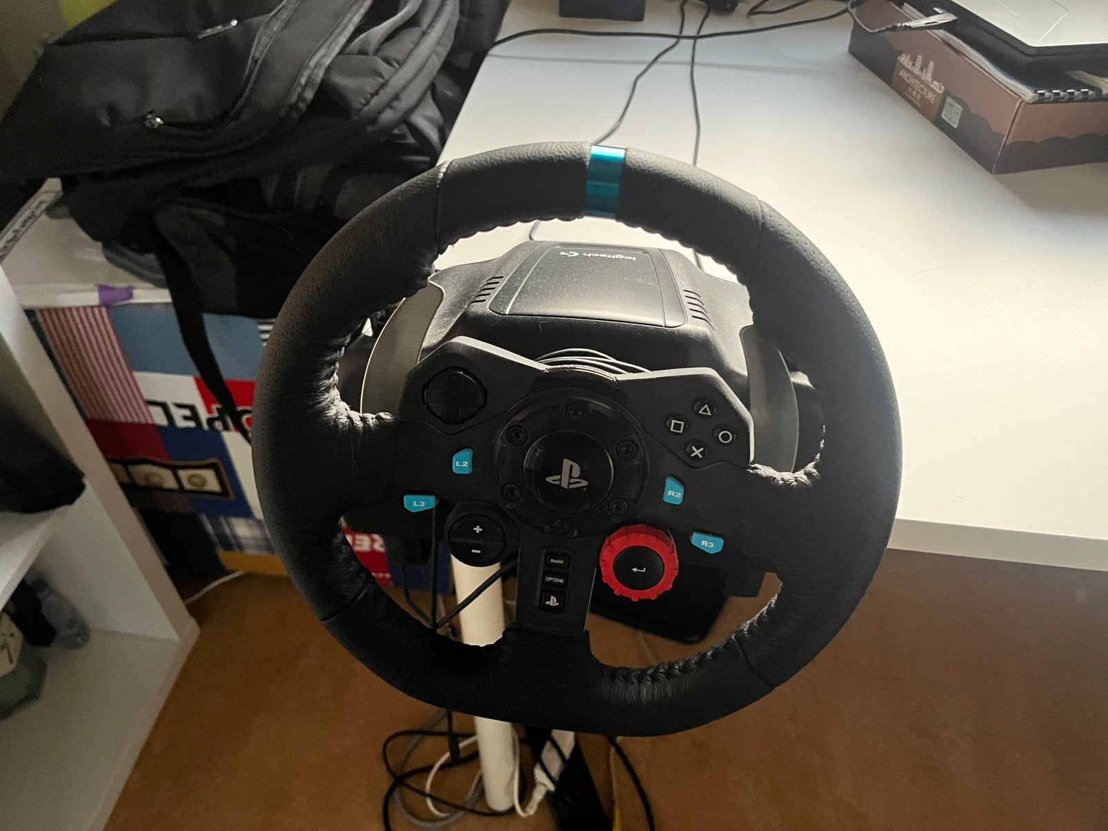Foto 2 van Logitech G29 racestuur
