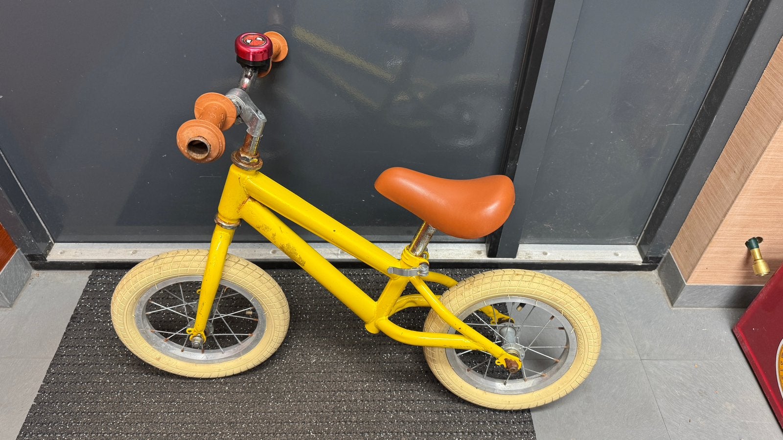 Loopfiets gratis, Ophalen, Gebruikt, Loopfiets